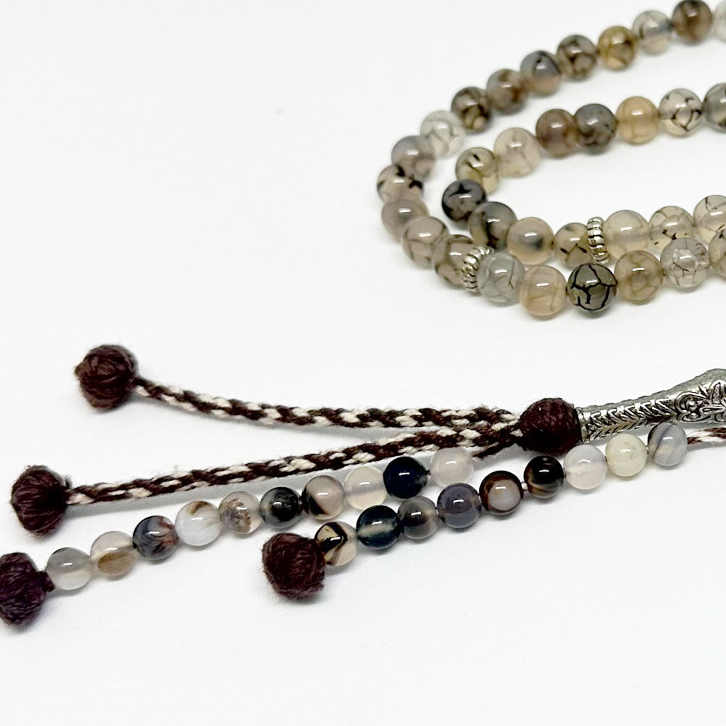 سبحة عقيق شجري 8 ملي 100 حبايه  2 عداد