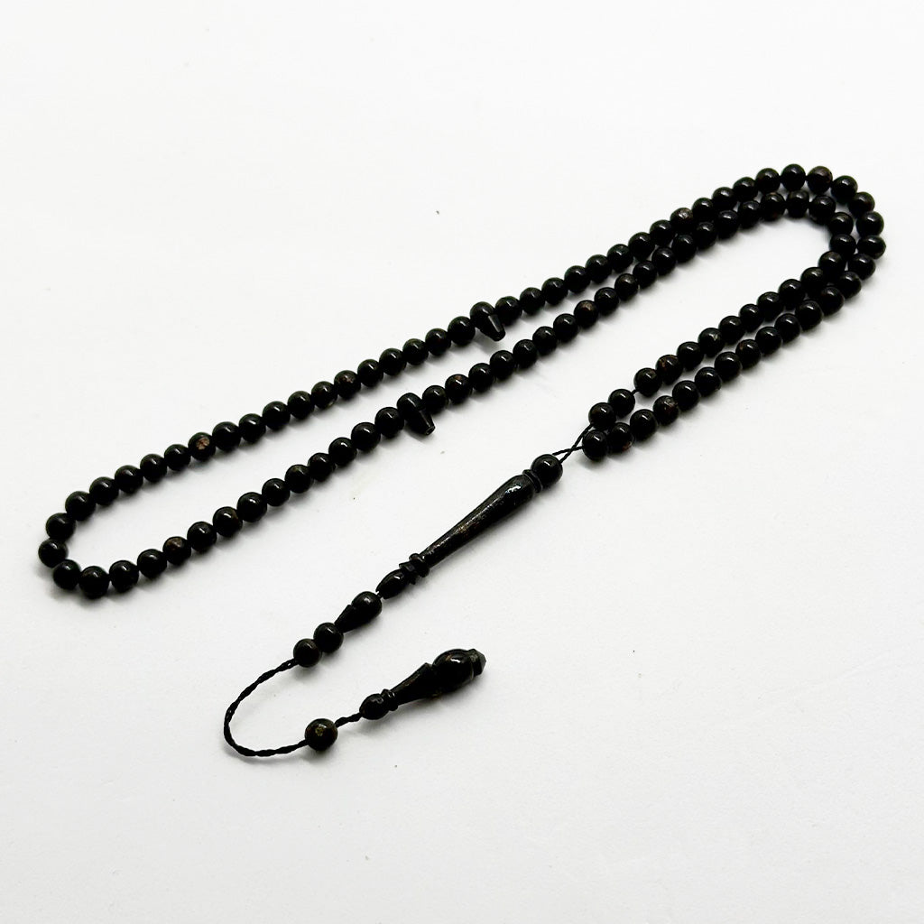 يسر بحر احمر 7 مل 99 حبايه