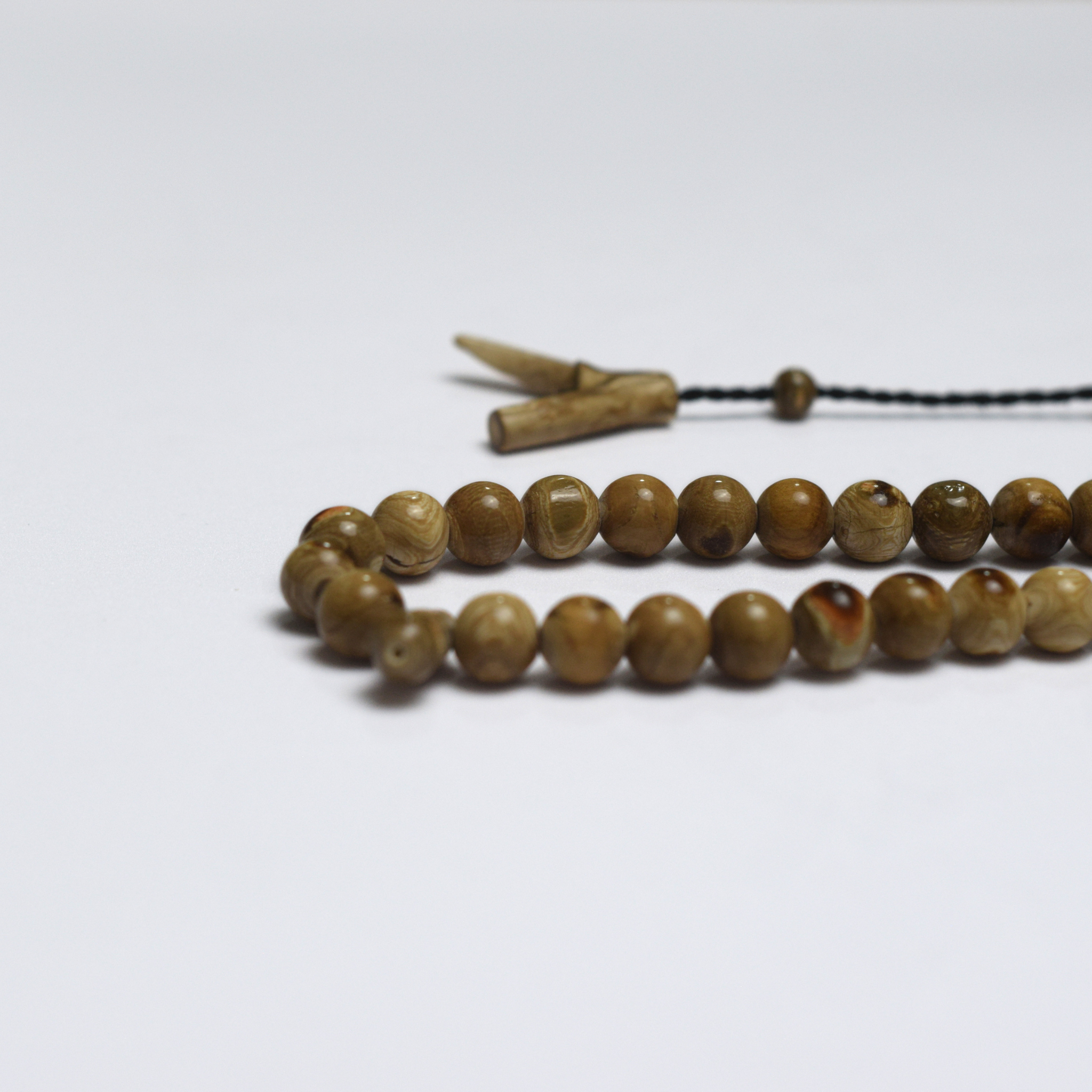 Red Sea Pink Yusr Prayer Beads 8mm 100 Beads