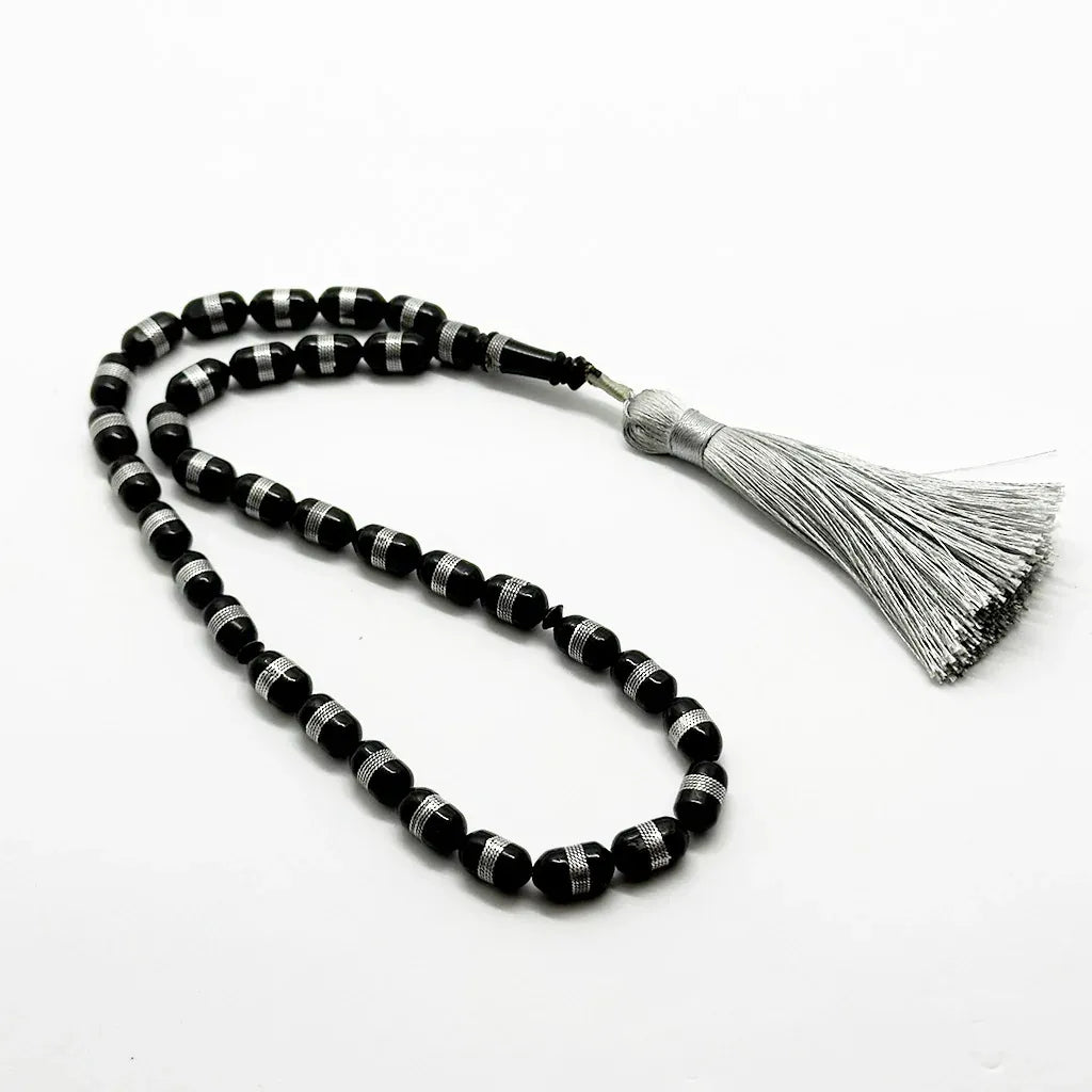 Black Kok Barrel with Metal Inlay 8mm 33 Beads